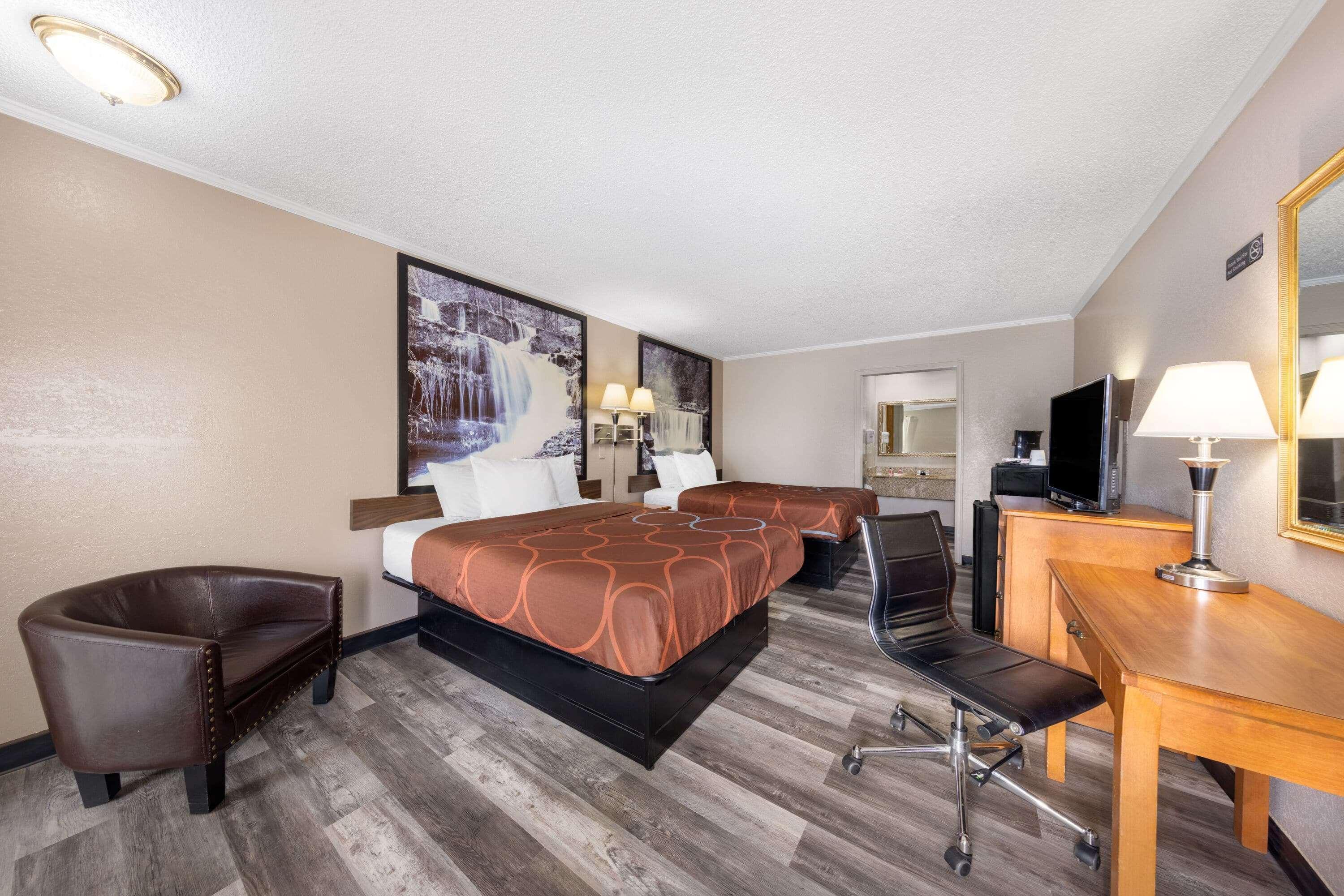 Super 8 By Wyndham Kansas City Airport North Luaran gambar